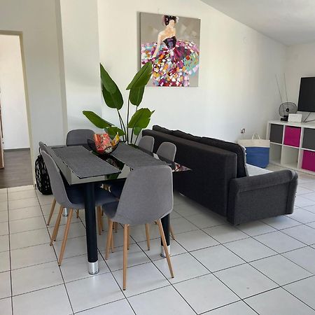 Апартаменты Apartman Vil Sveti Vid-Miholjice Экстерьер фото
