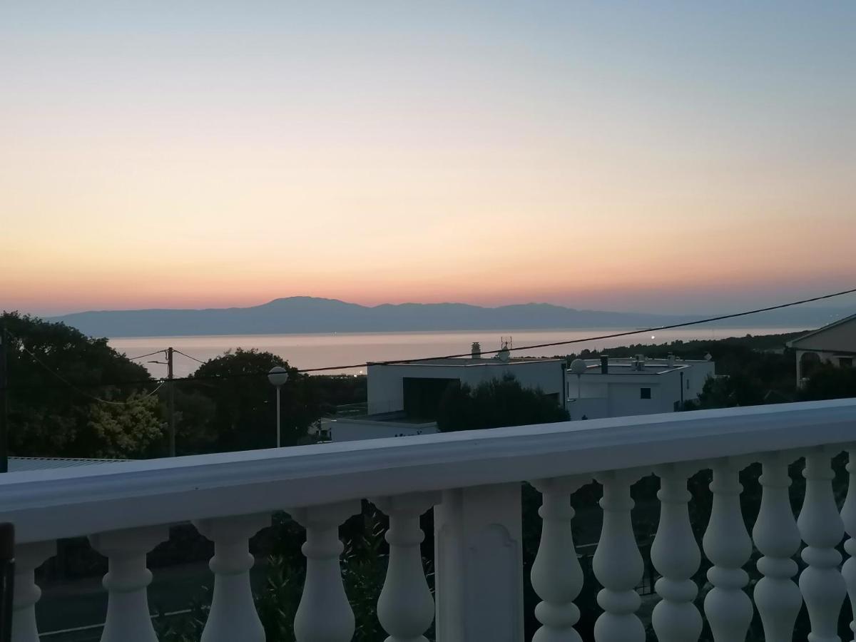 Апартаменты Apartman Vil Sveti Vid-Miholjice Экстерьер фото